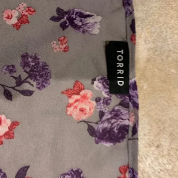 torrid floral flowy top size XXL - Picture 2 of 4